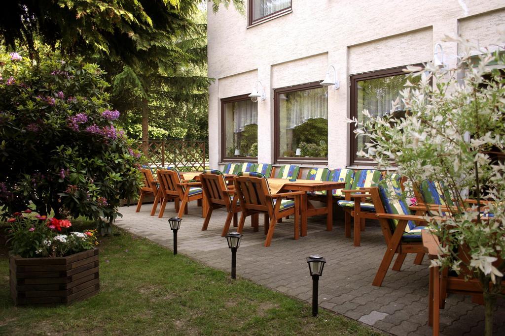 Hotel Restaurant Gunsetal Bad Berleburg Exterior photo