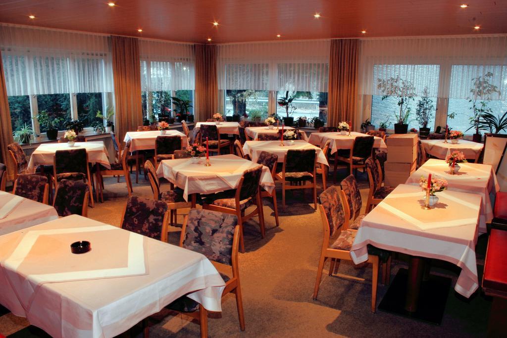 Hotel Restaurant Gunsetal Bad Berleburg Exterior photo